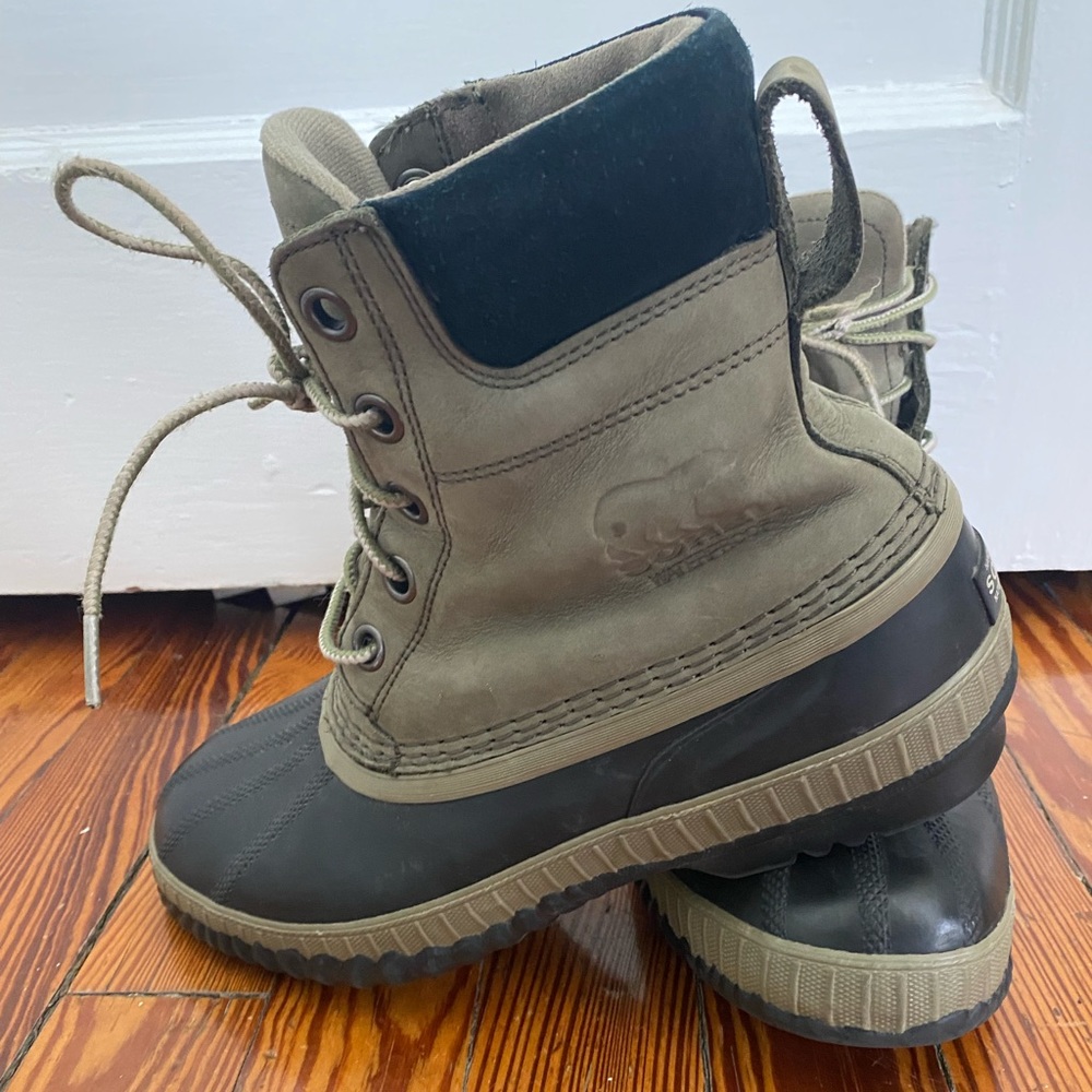 Sorel Waterproof Low Boots